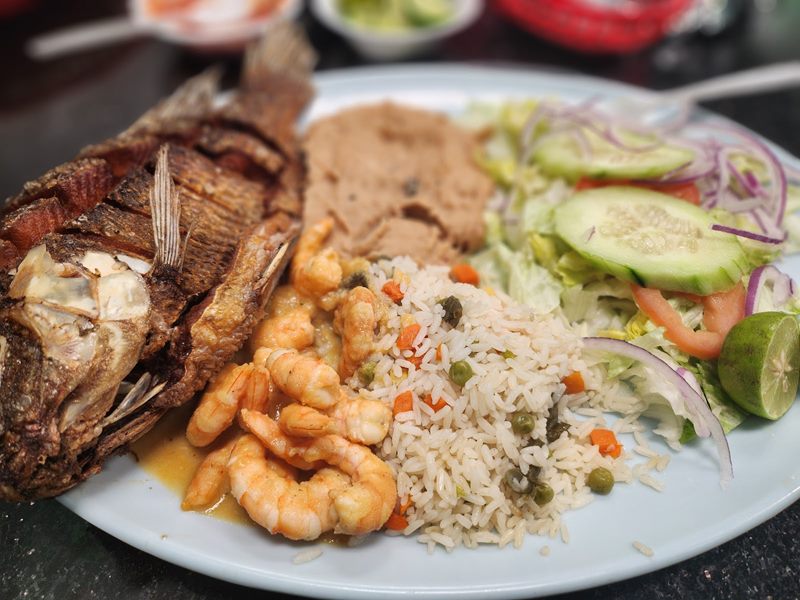 Mariscos "La Cazuela" food